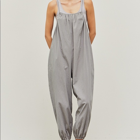 New from The King Kouture Gray Lightweight Cotton Jumpsuit Medium - Picture 5 of 6
